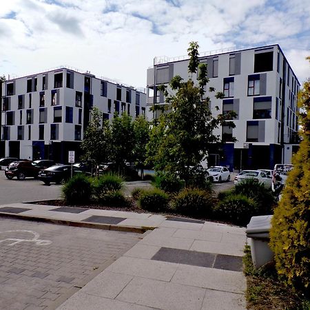 Apartament Starolecka Warta Residence Parking Included Posen Exterior foto